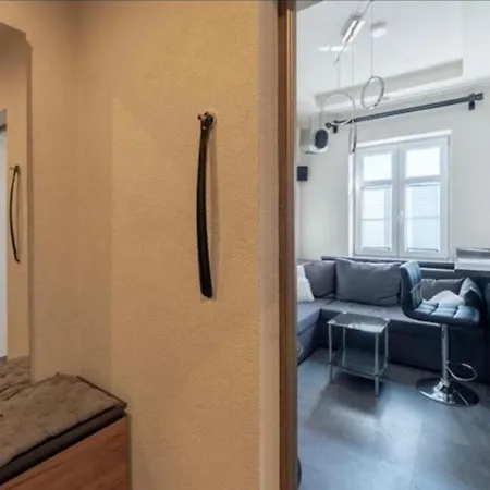 Everysky Plac Ratuszowy Ale Antresola *