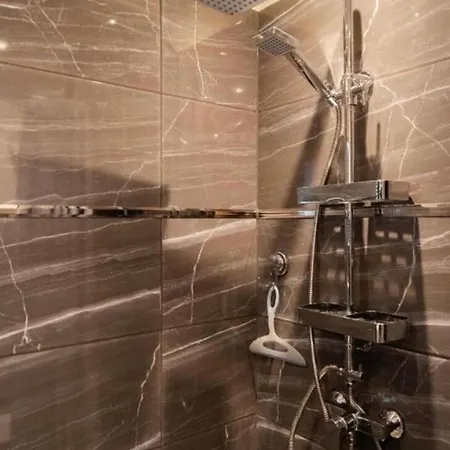 Everysky Plac Ratuszowy Ale Antresola