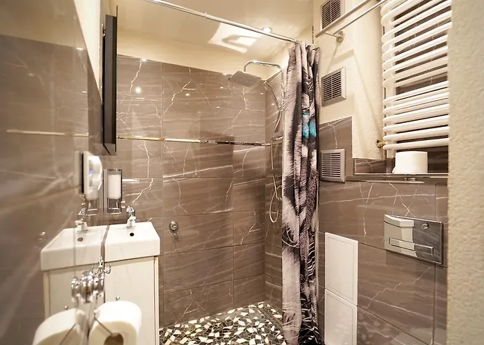 Everysky Plac Ratuszowy Ale Antresola *