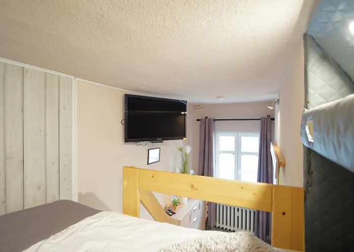 Апартаменты Everysky Plac Ratuszowy Ale Antresola